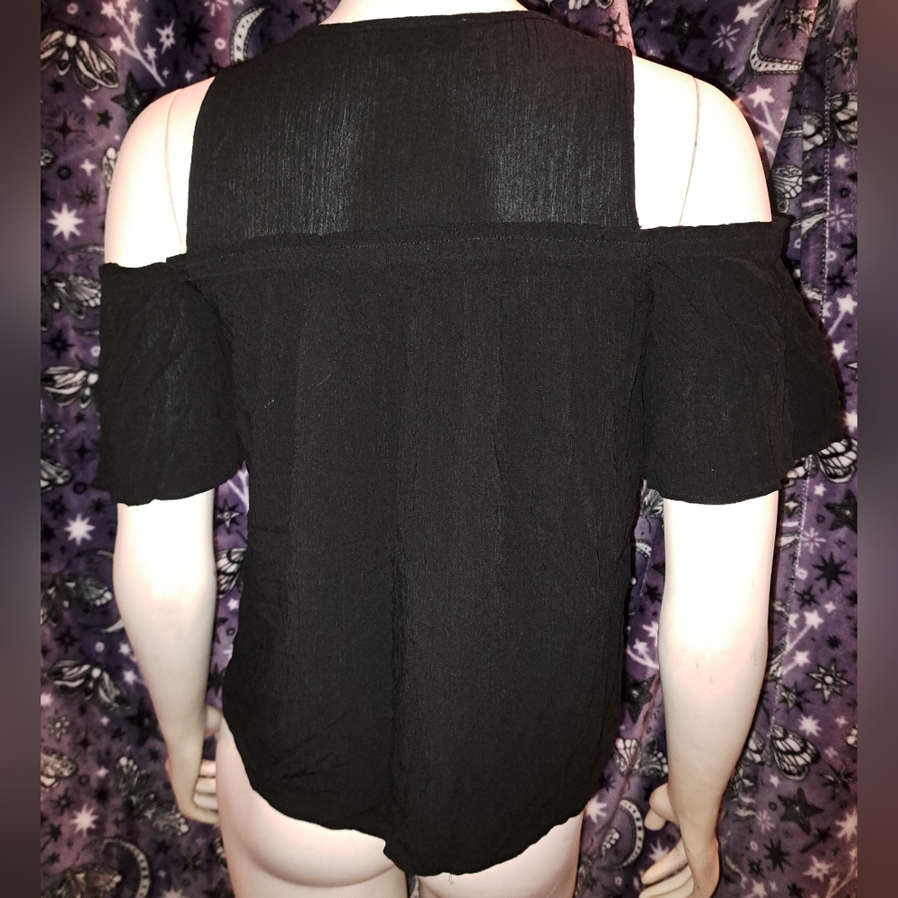 Gothic Boho Top - Picture 2 of 4